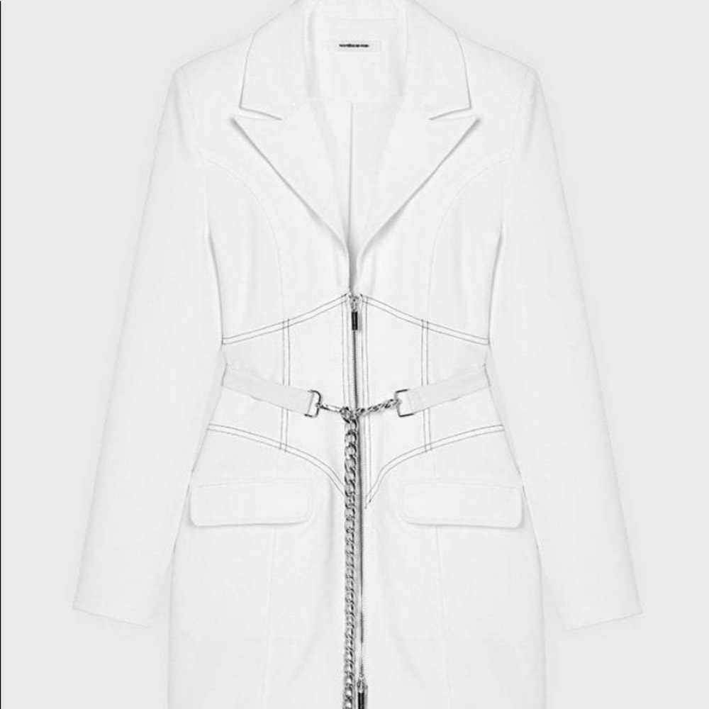 Maniere De Voir White Corset Blazer Dress With Chain Size US 6
